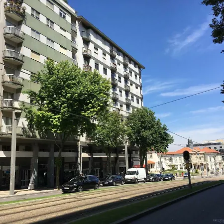 Rockinn Porto Апартаменты *
